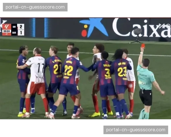 VAR再现重大争议，赛后裁判公司承认误判并致歉